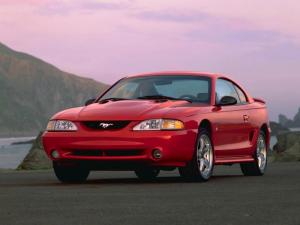 Ford Mustang SVT Cobra Coupe 1996 года
